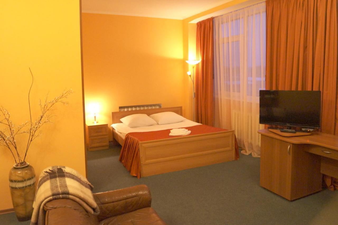 HOTEL MEGA КИНГИСЕПП 3* (Россия) - от 5249 RUB | NOCHI